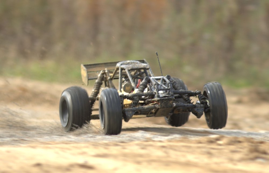 HPI Baja 5B brushless (Maßstab 1:5) 11kg, 6kw maximale Leistung