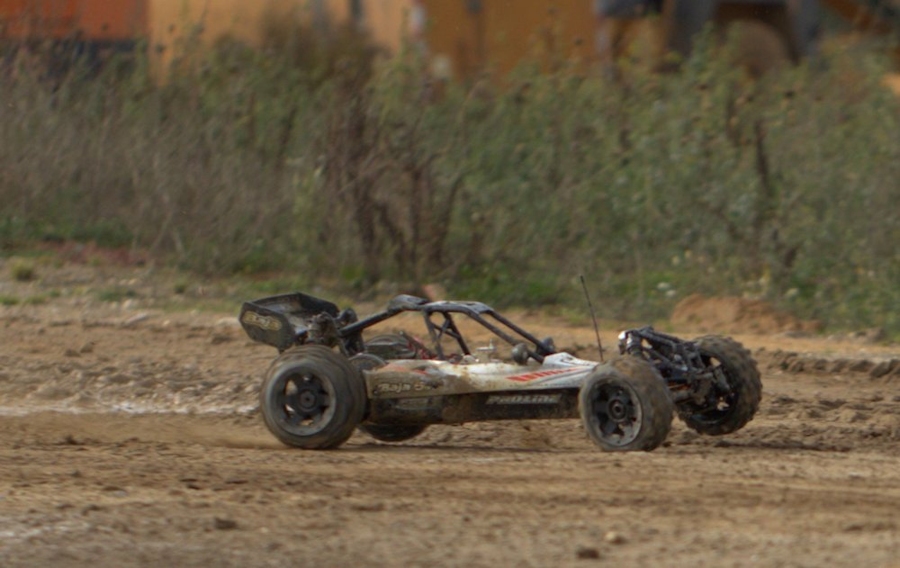 HPI Baja 5B brushless (Maßstab 1:5) 11kg, 6kw maximale Leistung