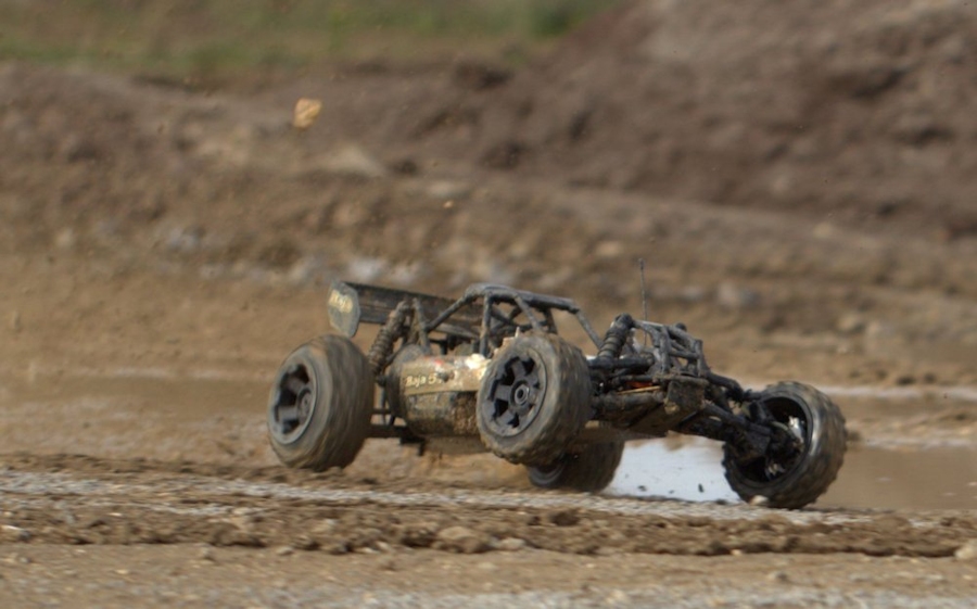 HPI Baja 5B brushless (Maßstab 1:5) 11kg, 6kw maximale Leistung