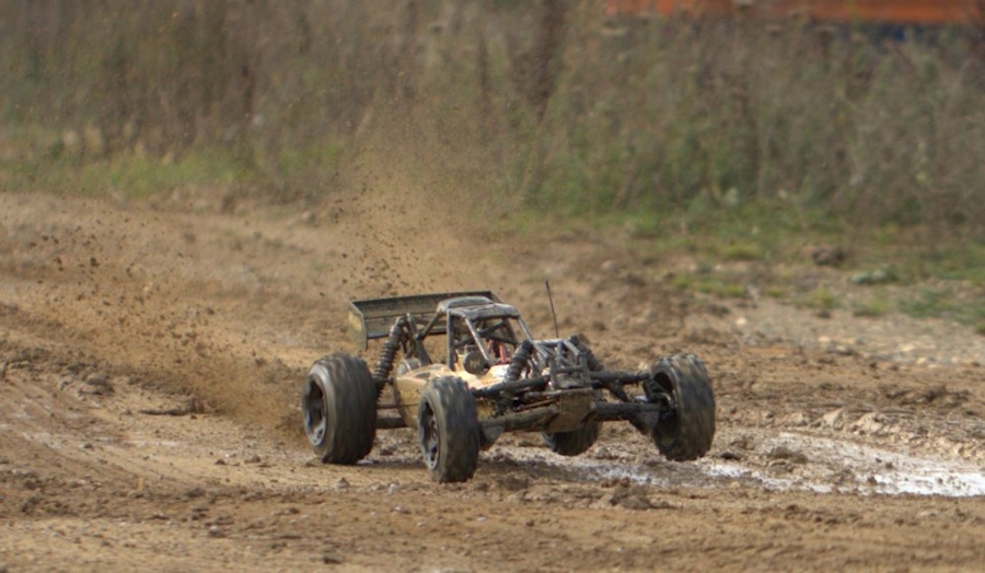 HPI Baja 5B brushless (Maßstab 1:5) 11kg, 6kw maximale Leistung