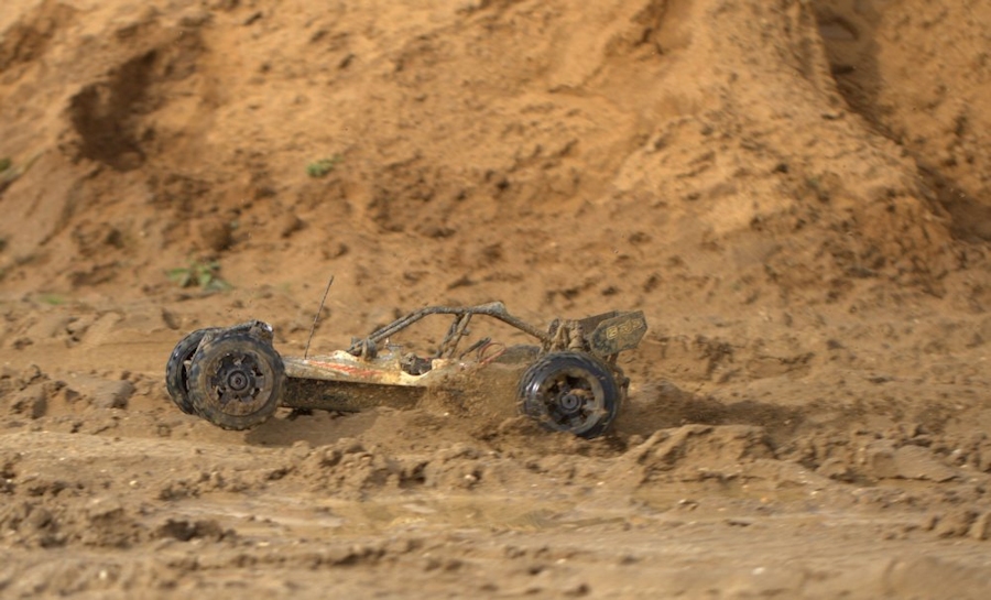 HPI Baja 5B brushless (Maßstab 1:5) 11kg, 6kw maximale Leistung