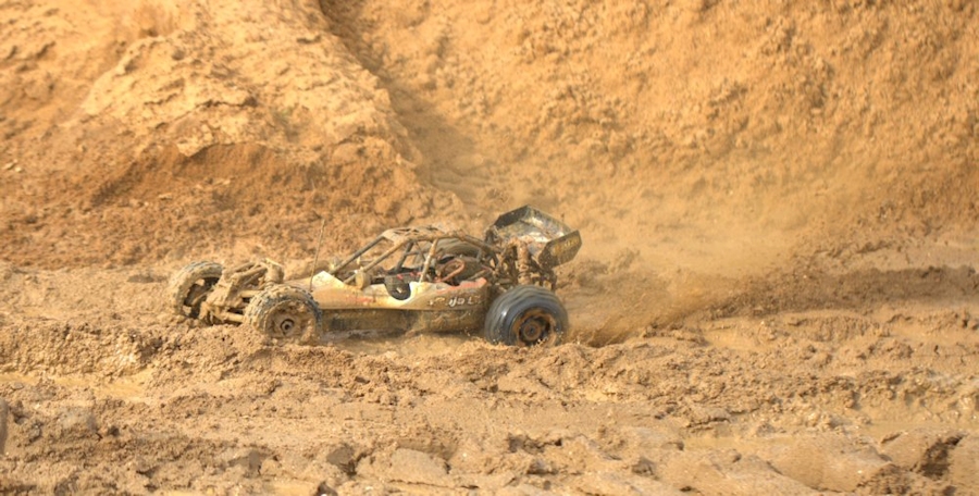 HPI Baja 5B brushless (Maßstab 1:5) 11kg, 6kw maximale Leistung