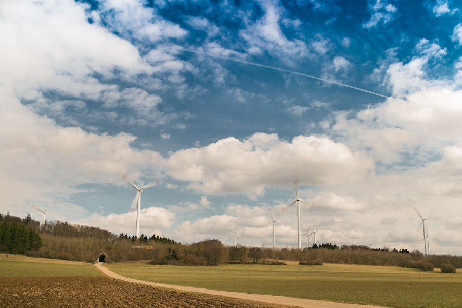 10 der 12 Windkraftanlagen des Windpark Waldhausen