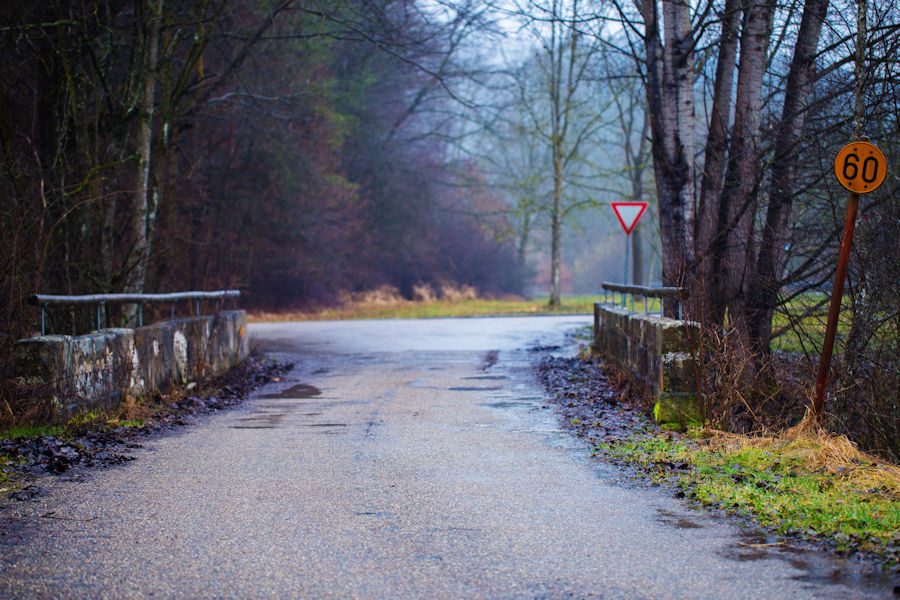 Brücke über die Blinde Rot