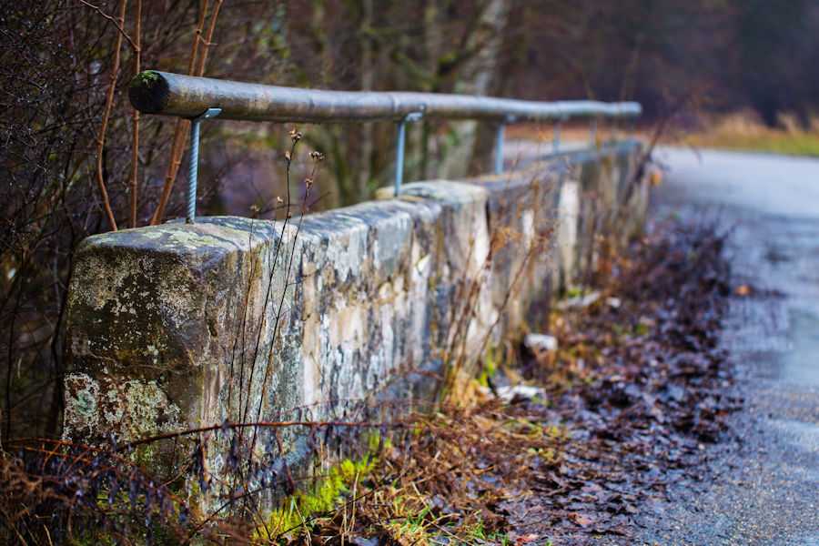 Brücke über die Blinde Rot