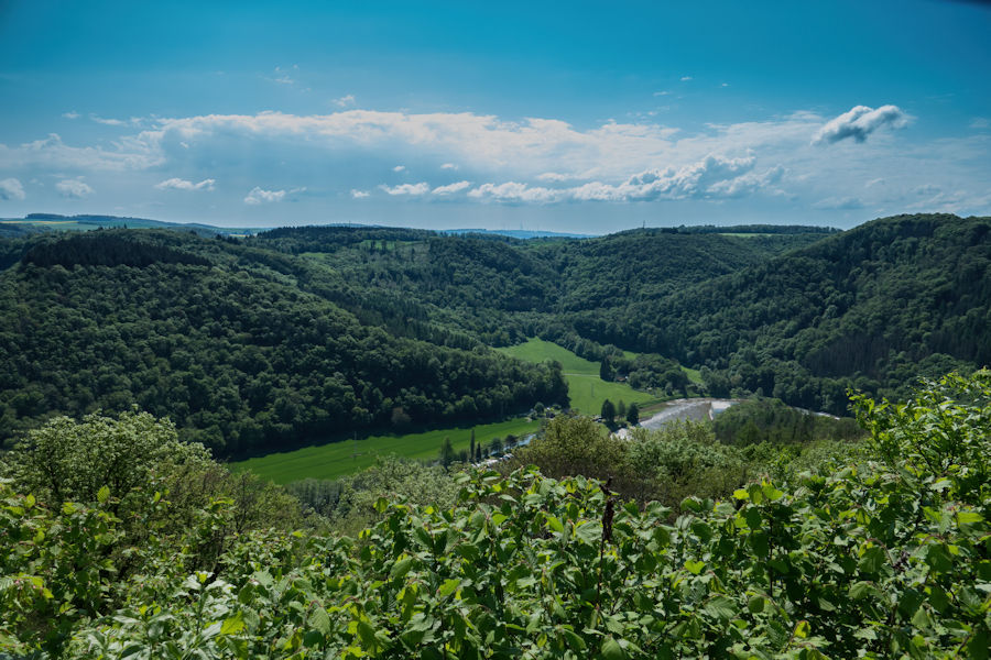 Blick von der Hohen Lay ins Lahntal