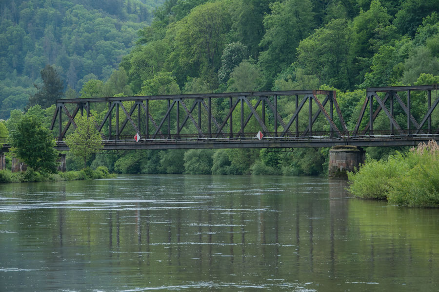 Eisenbahnbrücke über die Lahn bei Nassau