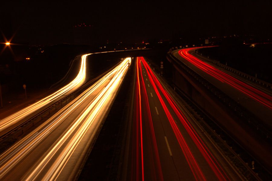 Stuttgart bei Nacht B10 Abzweigung B14