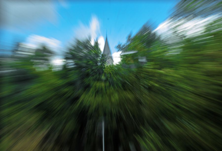 Zoom auf Kirchturm